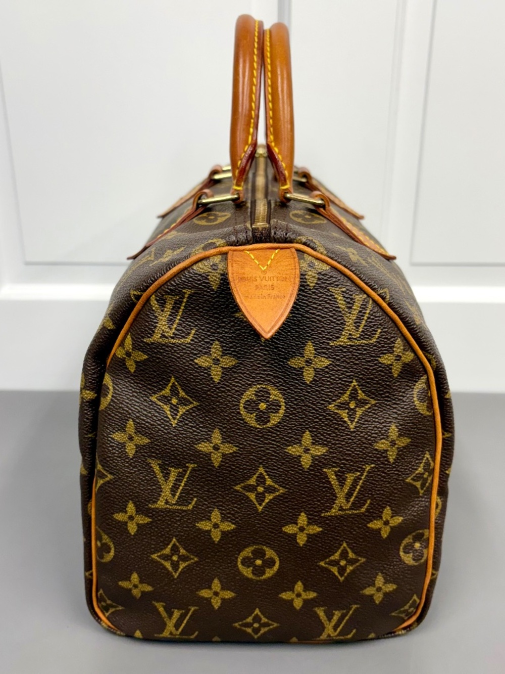 Louis Vuitton Monogram Speedy 30 Handbag - Picture 5 of 14